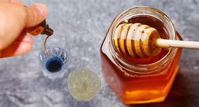 Как проверить качество меда пчелиного: как можно узнать это при покупке и определить в домашних условиях с помощью йода, также требования и показатели экспертизы