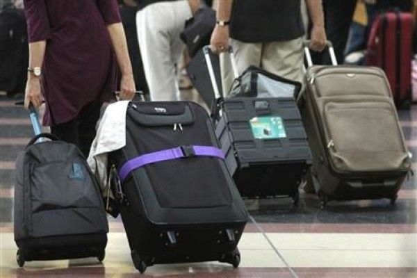 Провоз багажа в самолетах: правила, допустимый размер и вес чемодана на одного человека, нормы и что можно провезти, что нельзя брать, сколько стоит перегруз?