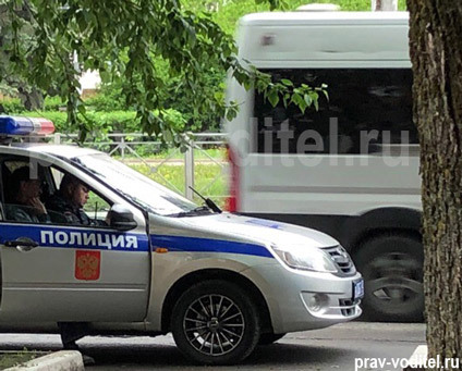 Предлагается увеличить штрафы для водителей, не пропустивших пешехода на переходе