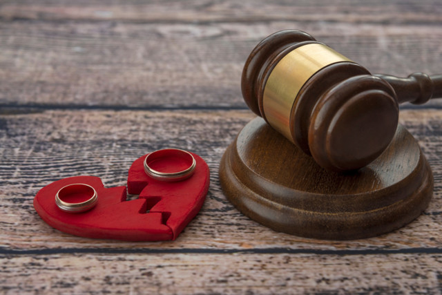 Существует иск о о подтверждении нотариально заверенного брачного контракта в судебном порядке?