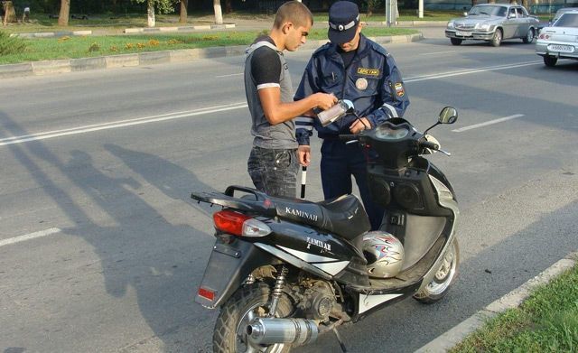 В ГИБДД напомнили о штрафах для владельцев мотоциклов и скутеров - новости bashmilk.ru