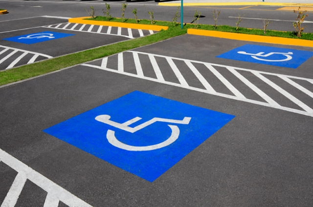 Бесплатная парковка для инвалидов 1, 2 и 3 группы в 2022 году: льготы, как оформить и получить