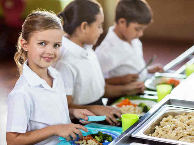 Плохое питание в школе: как и куда жаловаться