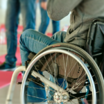 Пособие по инвалидности: какие выплаты положены инвалидам 1,2 и 3 групп